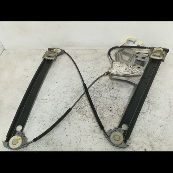 Mecanisme+moteur leve-glace avg occasion MERCEDES CLASSE S III Phase 1 10-1998->09-2005 S600 367ch 2207200346 2