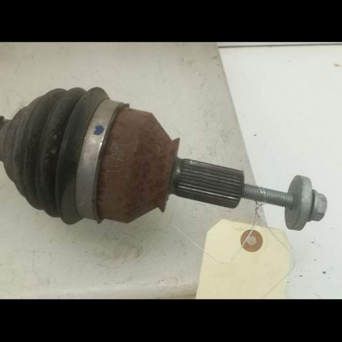 Transmission arrière gauche occasion RENAULT TWINGO III Phase 1 06-2014->... 0.9 TCE 12v 90ch 396000937R 2