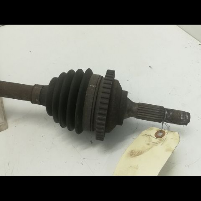 Transmission avant droite occasion PEUGEOT 206 + Phase 1 03-2009->05-2013 1.1i 60ch 3273YC 2