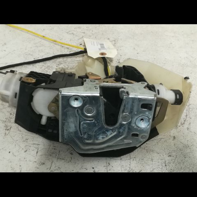 Serrure porte ard occasion MERCEDES CLASSE S III Phase 1 10-1998->09-2005 S600 367ch 2207304635 2