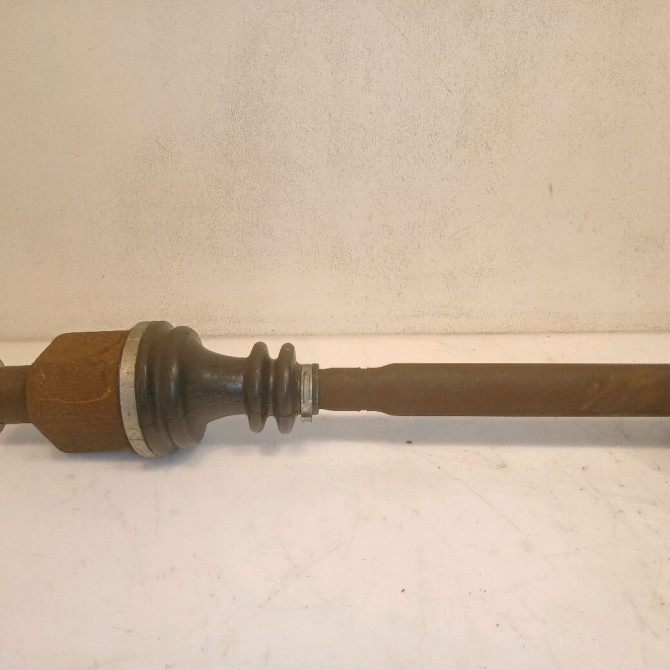 Transmission avant droite occasion RENAULT MEGANE I Phase 2 03-1999->06-2003 1.6 16v 8200168513 3