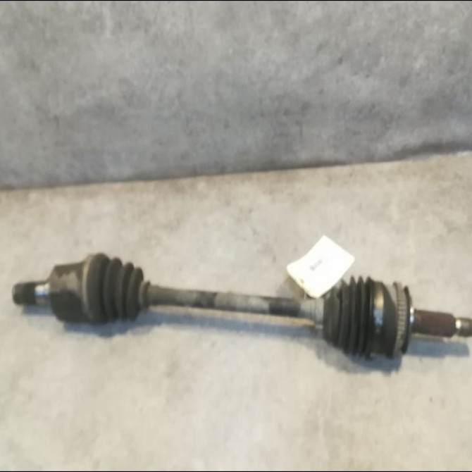 Transmission avant gauche occasion KIA PICANTO I Phase 2 01-2008->03-2011 1.0i 62ch 4950007010 1