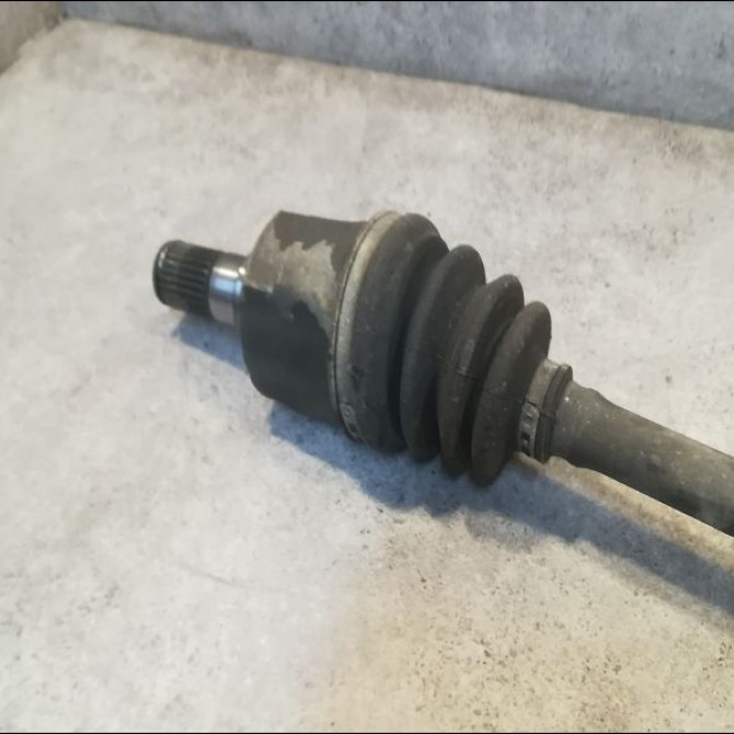 Transmission avant gauche occasion KIA PICANTO I Phase 2 01-2008->03-2011 1.0i 62ch 4950007010 3