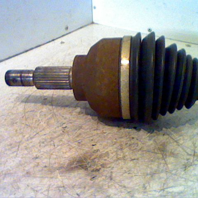 Transmission avant gauche occasion RENAULT LAGUNA II Phase 1 11-2000->03-2005 8200470129 2