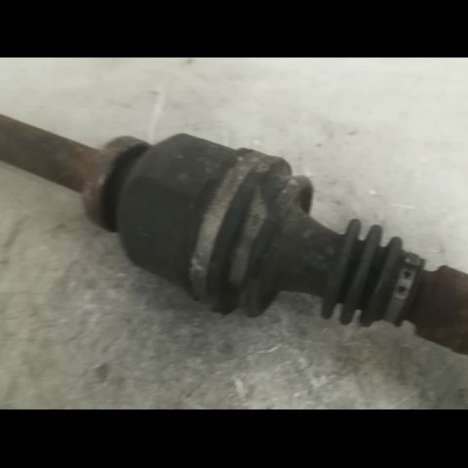 Transmission avant droite occasion RENAULT LAGUNA II Phase 2 03-2005->09-2007 1.9 DCI 125ch 8200405445 3