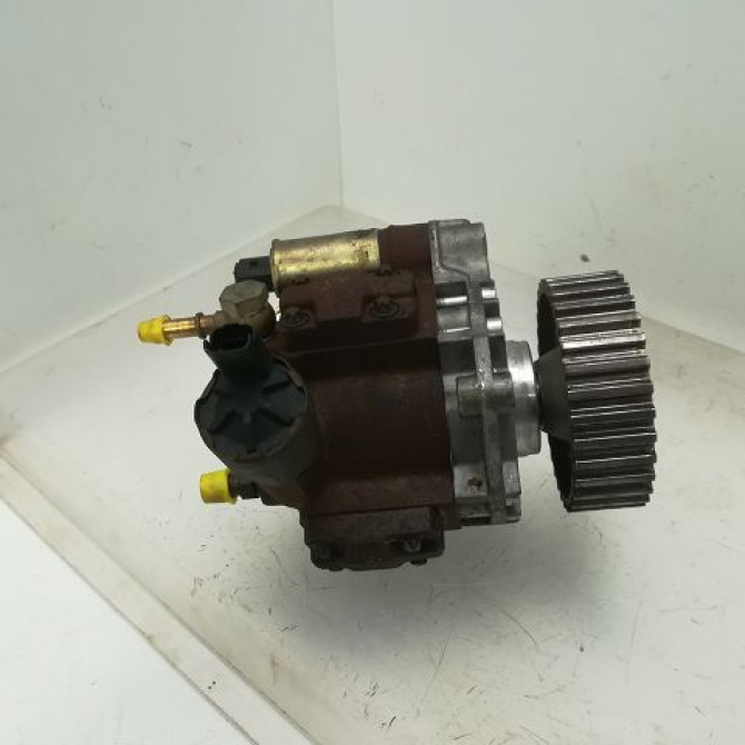 Pompe hp occasion FORD FIESTA V Phase 1 09-2002->10-2005 1.4 TDCI 3