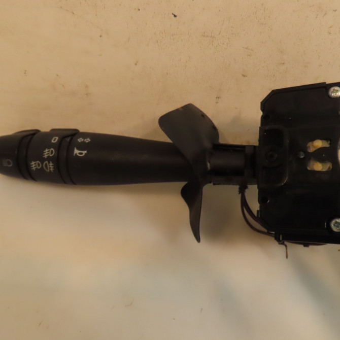 Commande clignotant occasion RENAULT LAGUNA I Phase 1 01-1994->04-1998 1.8 7701041448 1