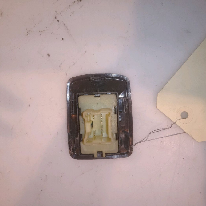 Commande lève-glace porte avant droite occasion RENAULT KANGOO II Phase 2 01-2013->... 1.5 DCI 90ch 2