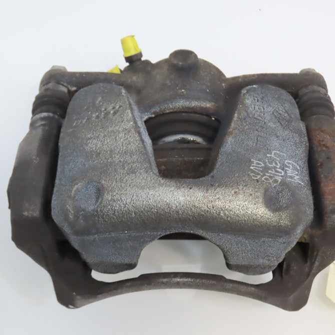 Etrier de frein avant droit occasion RENAULT MEGANE IV Phase 1 12-2015->... 1.5 DCi 115ch 410012354R 2