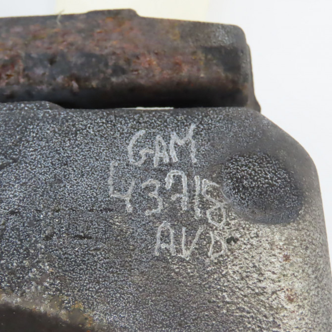 Etrier de frein avant droit occasion RENAULT MEGANE IV Phase 1 12-2015->... 1.5 DCi 115ch 410012354R 4