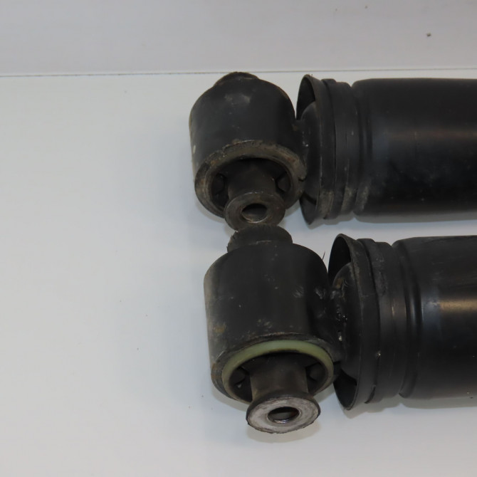 Amortisseur arrière droit occasion RENAULT MEGANE IV Phase 1 12-2015->... 1.5 DCi 115ch 562101930R 2