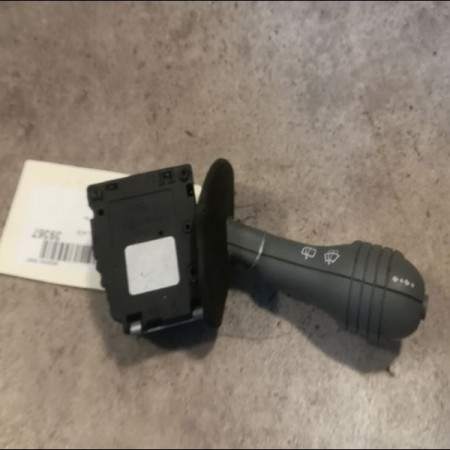 Commande essuie glace occasion RENAULT TWINGO I Phase 3 08-2000->06-2007 1.2i 8v 60ch 7701046628