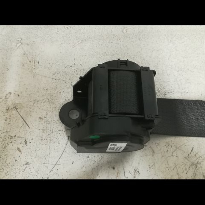 Ceinture arrière droite occasion CHEVROLET SPARK Phase 1 01-2010->09-2012 1.0i 16v 68ch 95433446 2