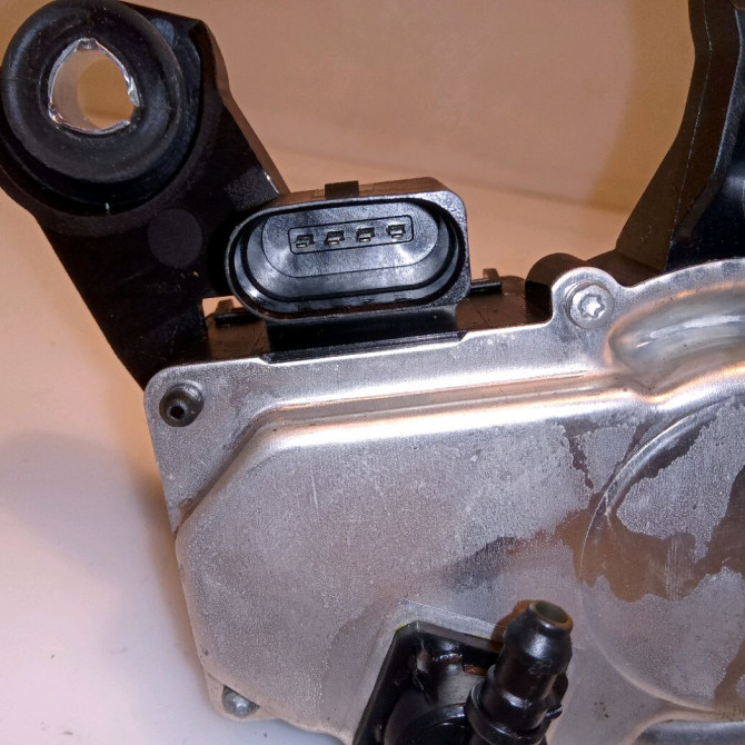 Moteur essuie-glace arrière occasion AUDI A1 Phase 1 06-2010->03-2015 1.2 TFSI 86ch 4G9955711C 3