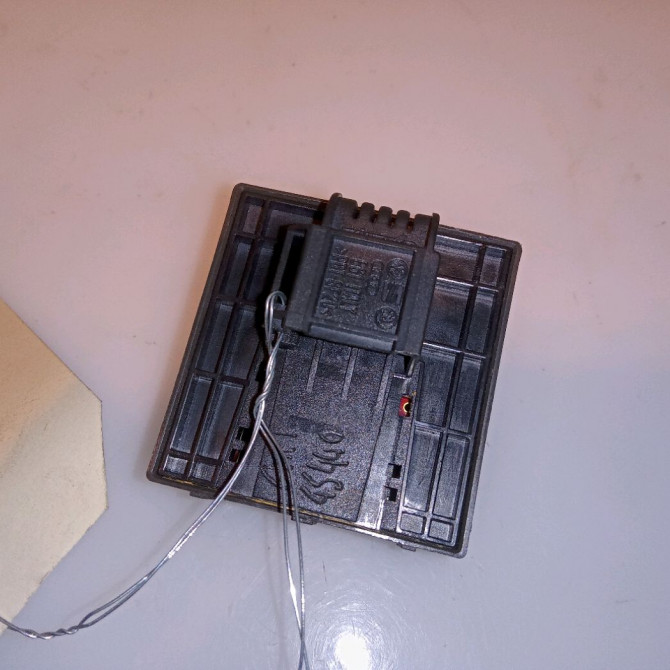 Commande lève-glace porte avant gauche occasion AUDI A1 Phase 1 06-2010->03-2015 1.2 TFSI 86ch 8X0959851A5PR 2