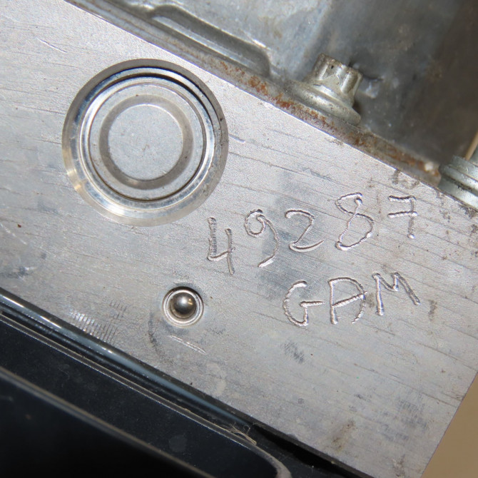 Unité hydraulique ABS occasion AUDI A1 6R0614517CBBEF 6