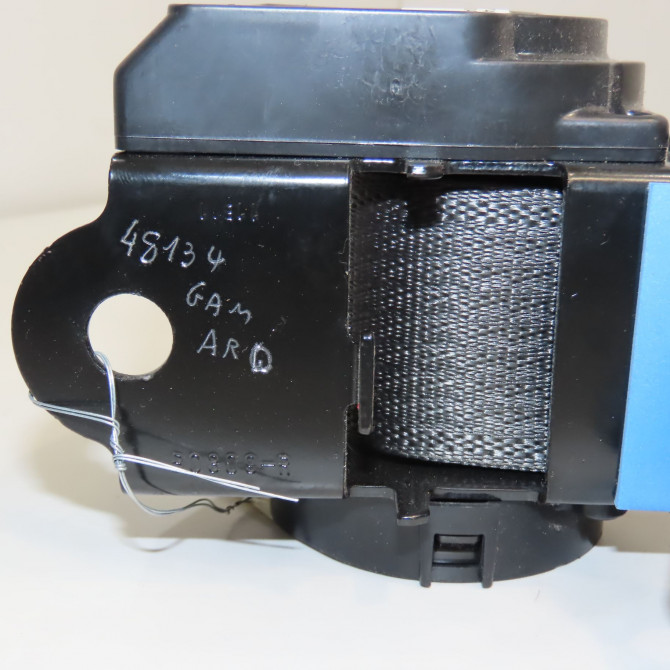 Ceinture arrière droite occasion CHEVROLET SPARK Phase 1 01-2010->09-2012 95433446 3