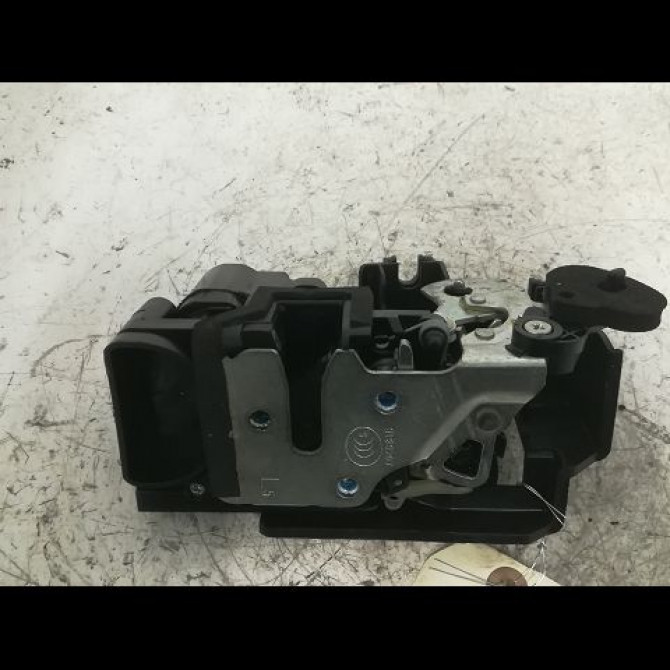 Serrure porte arg occasion CHEVROLET SPARK Phase 1 01-2010->09-2012 1.0i 16v 68ch 94532283 1