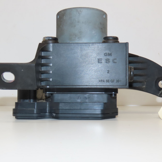Unité hydraulique ABS occasion CHEVROLET SPARK Phase 1 01-2010->09-2012 95965187 3