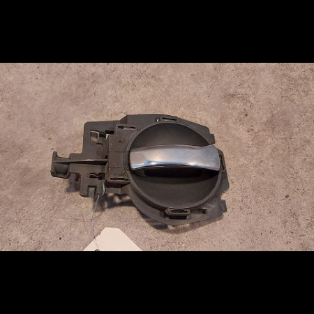 Poignee int porte avg occasion CITROEN C2 Phase 1 09-2003->10-2008 1.4i 9143N1