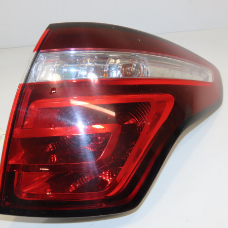 Feu arrière droit occasion CITROEN C4 PICASSO I Phase 1 01-2007->10-2013 2.0 HDi 150ch 6351LQ