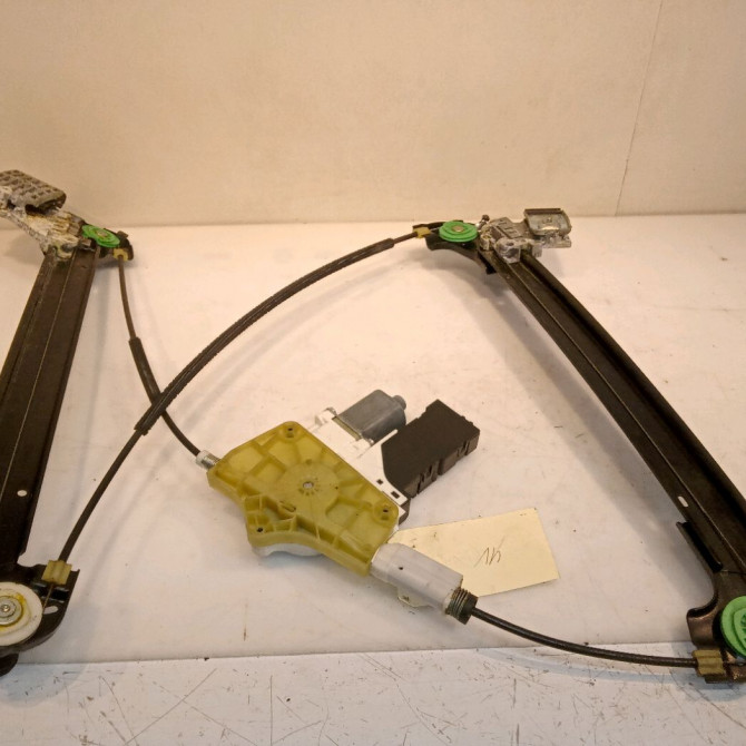 Mecanisme + moteur lève-glace avant droit occasion CITROEN C6 Phase 1 12-2005->03-2013 2.2 HDI 170ch 9222T7 1