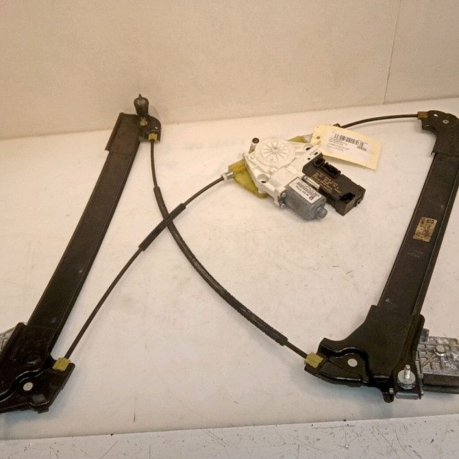 Mecanisme + moteur lève-glace avant droit occasion CITROEN C6 Phase 1 12-2005->03-2013 2.2 HDI 170ch 9222T7 2