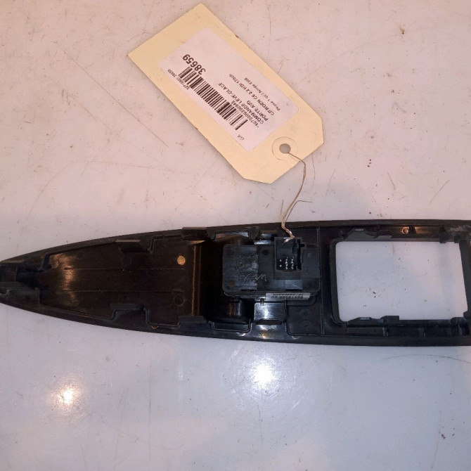 Commande lève-glace porte avant droite occasion CITROEN C6 Phase 1 12-2005->03-2013 2.2 HDI 170ch 2