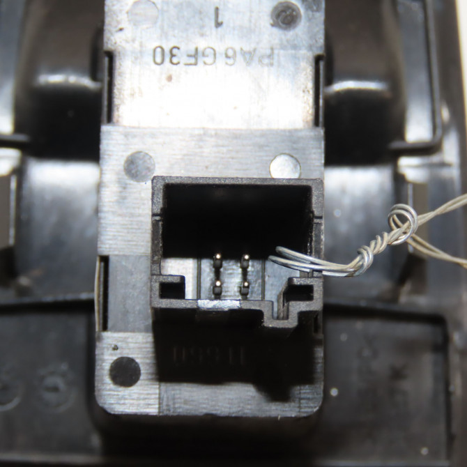 Commande leve-glace porte arrière gauche occasion CITROEN C6 Phase 1 12-2005->03-2013 2.2 HDI 170ch 3