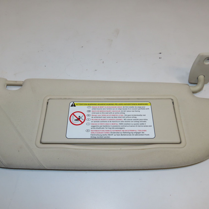 Pare-soleil droit occasion CITROEN C6 Phase 1 12-2005->03-2013 2.2 HDI 170ch 8143PQ 2