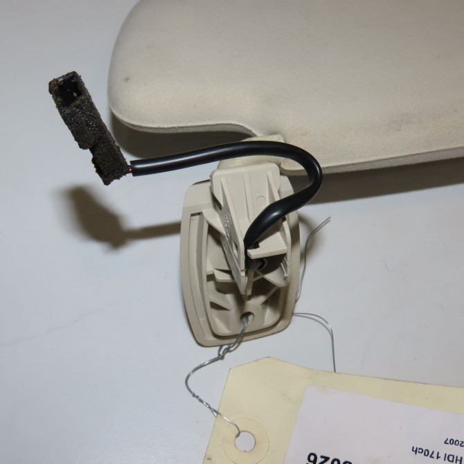 Pare-soleil gauche occasion CITROEN C6 Phase 1 12-2005->03-2013 2.2 HDI 170ch 8143PQ 3