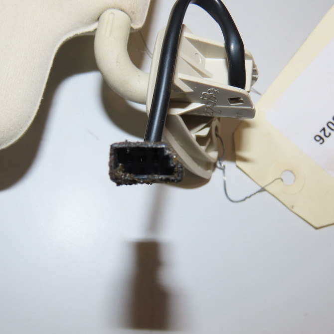 Pare-soleil gauche occasion CITROEN C6 Phase 1 12-2005->03-2013 2.2 HDI 170ch 8143PQ 4