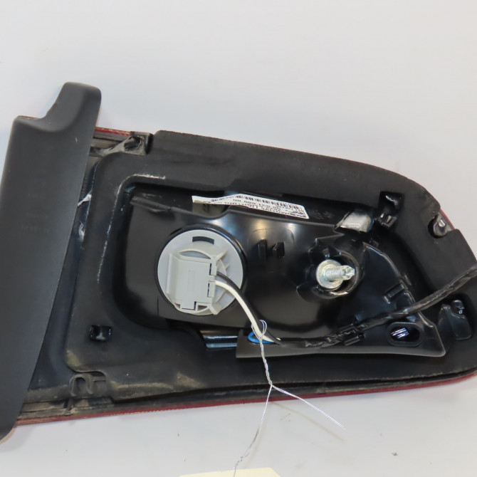 Feu arrière interieur gauche occasion CITROEN DS5 Phase 1 06-2011->... 9803168080 2