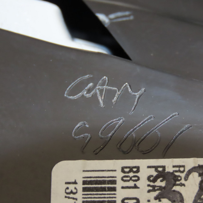 Feu arrière interieur gauche occasion CITROEN DS5 Phase 1 06-2011->... 9803168080 5