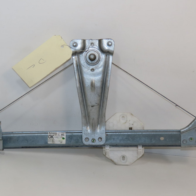 Mecanisme leve-glace arrière gauche occasion DACIA SANDERO II Phase 1 10-2012->... 1.2i 75ch 827217198R 2