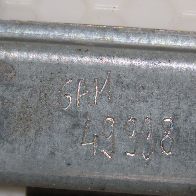 Mecanisme leve-glace arrière gauche occasion DACIA SANDERO II Phase 1 10-2012->... 1.2i 75ch 827217198R 4