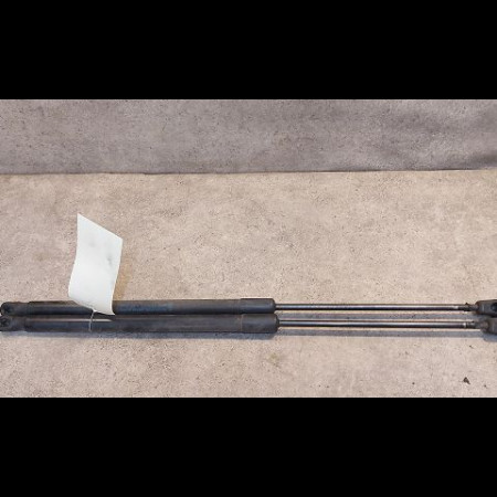 Verin droit hayon occasion FORD FIESTA VI Phase 1 10-2008->11-2012 1.4 TDCI 68ch 1666068