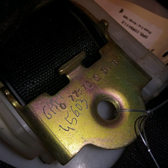 Ceinture arrière droite occasion OPEL CORSA II Phase 2 04-1997->10-2000 1.2i 90444266 3