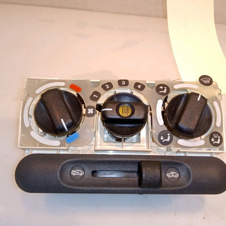 Commande de chauffage occasion OPEL CORSA II Phase 1 03-1993->04-1997 1.4i 9198553