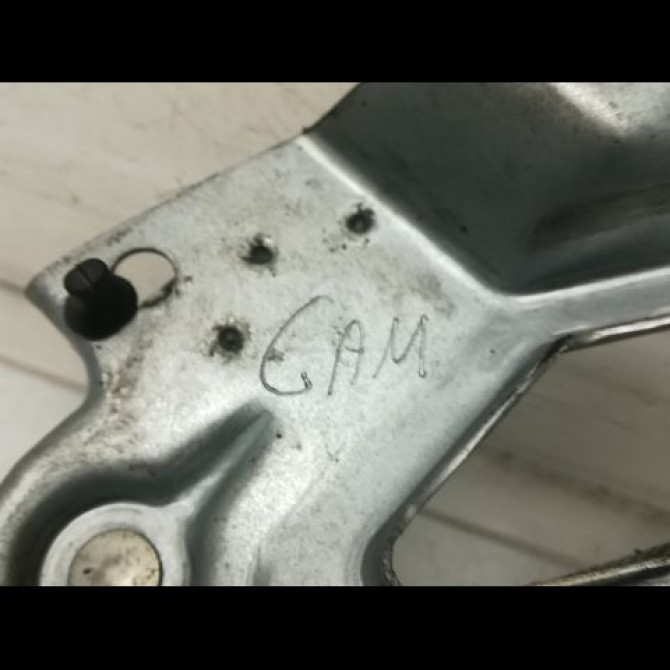 Mecanisme leve-glace arrière gauche occasion OPEL CORSA II Phase 2 04-1997->10-2000 1.0i 12v 90389535 4