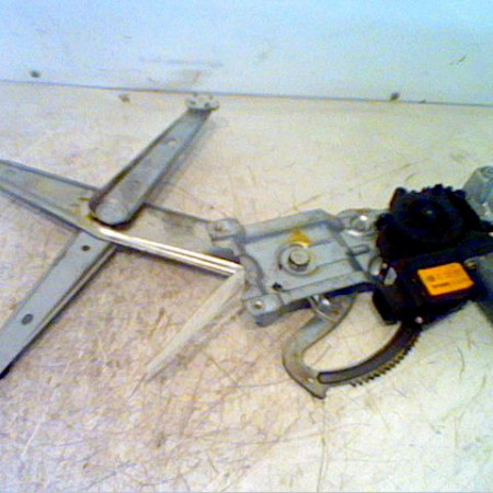 Mecanisme+moteur leve-glace avg occasion OPEL CORSA II Phase 2 04-1997->10-2000 1.7 D 90444379