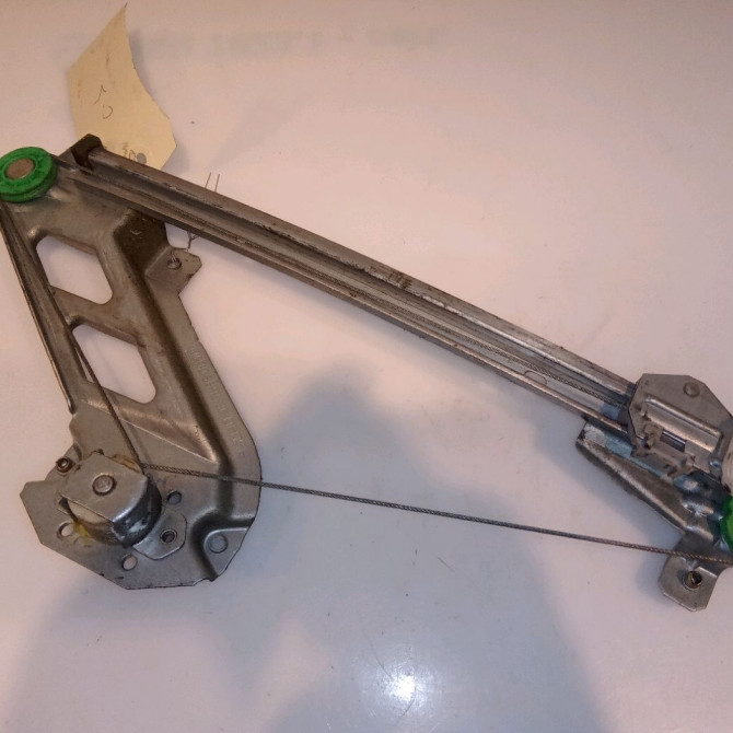 Mecanisme leve-glace arrière droit occasion OPEL CORSA II Phase 2 04-1997->10-2000 1.2i 90389536 2