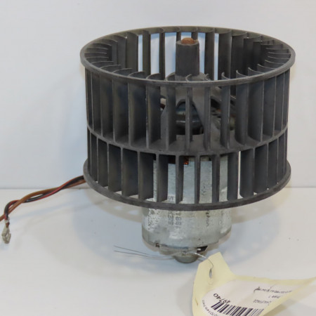 Ventilateur de chauffage occasion OPEL CORSA II Phase 1 03-1993->04-1997 1.4i 8v 60ch 52466654
