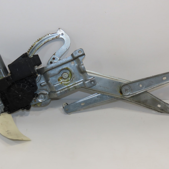 Mecanisme+moteur leve-glace avg occasion OPEL CORSA II Phase 1 03-1993->04-1997 1.4i 8v 60ch 90444379 3