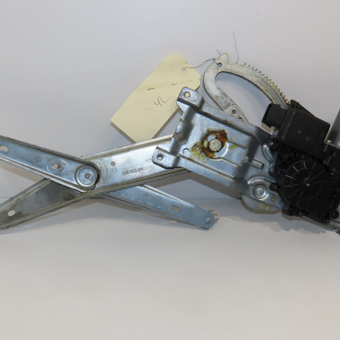 Mecanisme + moteur lève-glace avant droit occasion OPEL CORSA II Phase 1 03-1993->04-1997 1.4i 8v 60ch 90388862 1