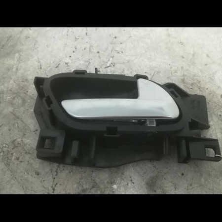 Poignee int porte avd occasion PEUGEOT 208 208 Phase 1 2012-03-01->2015-09-30 1.4 HDI 68ch 9144G4
