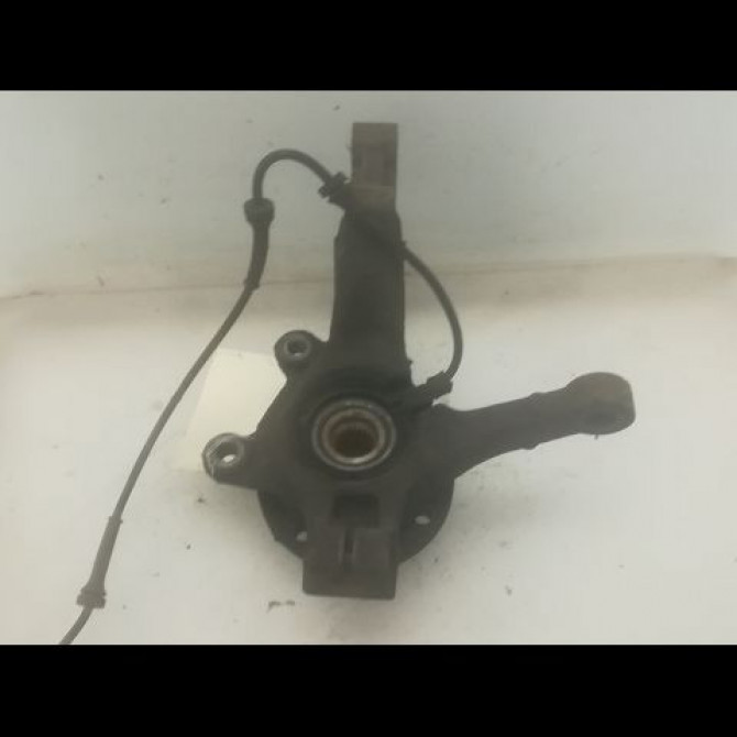 Moyeu avg occasion DACIA LOGAN I Phase 1 06-2005->06-2008 1.4 MPI 6001547686 2