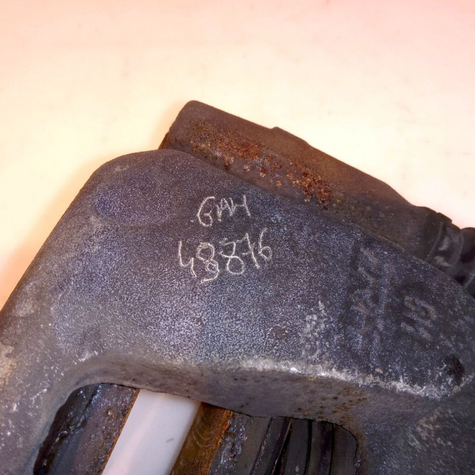 Etrier de frein avant gauche occasion RENAULT MEGANE IV Phase 1 12-2015->... 1.5 DCi 115ch 410110528R 3