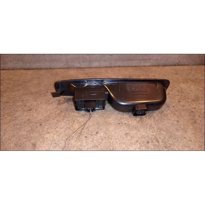 Commande leve-glace porte arrière droite occasion RENAULT MEGANE IV Phase 1 12-2015->... 1.5 DCi 115ch 254214896R 2