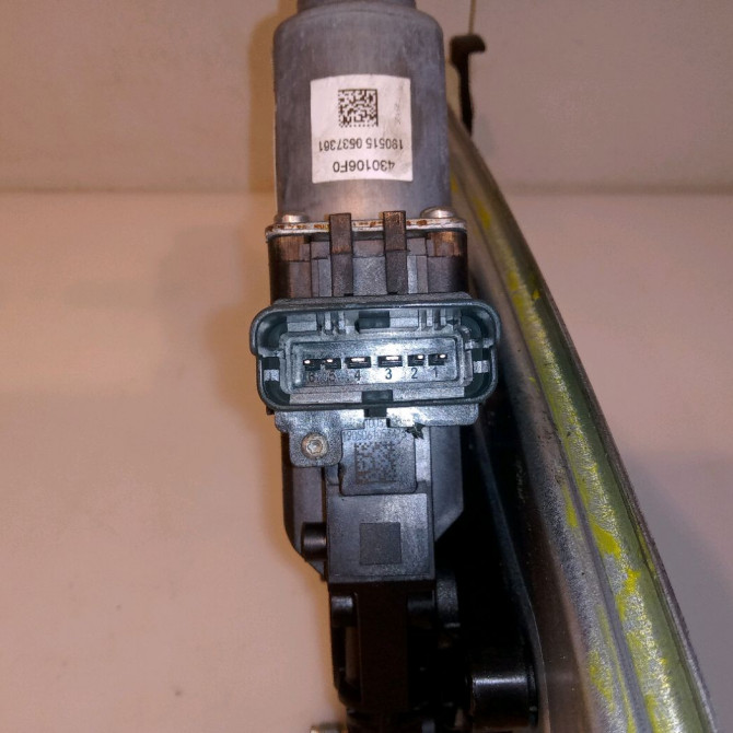 Mecanisme+moteur leve-glace ard occasion RENAULT MEGANE IV Phase 1 12-2015->... 1.5 DCi 115ch 827209091R 3